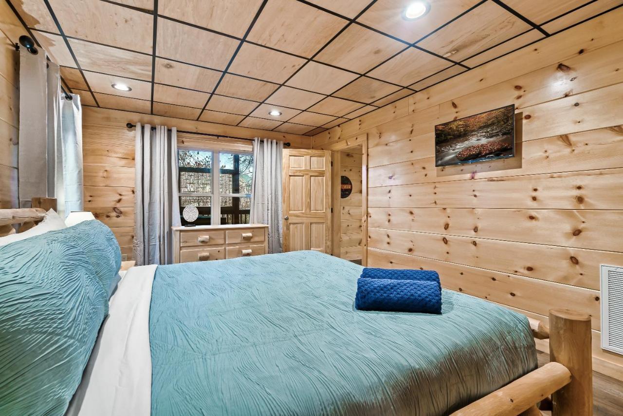 Mountains R Calling, Cozy Hideaway, King Beds, Hot-Tub, Arcade, Ev Ready Pigeon Forge Extérieur photo